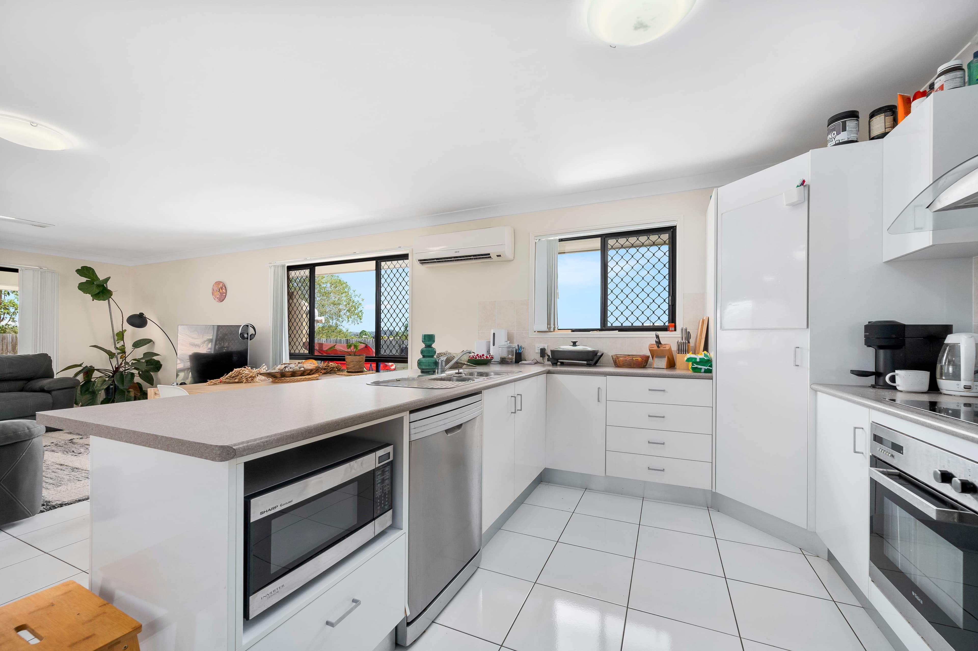 21 Cania Way, Clinton QLD 4680, Clinton - Thumbnail 3