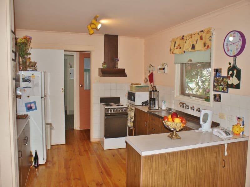 95 Gail Crescent, Murray Bridge SA 5253, Murray Bridge - Thumbnail 4