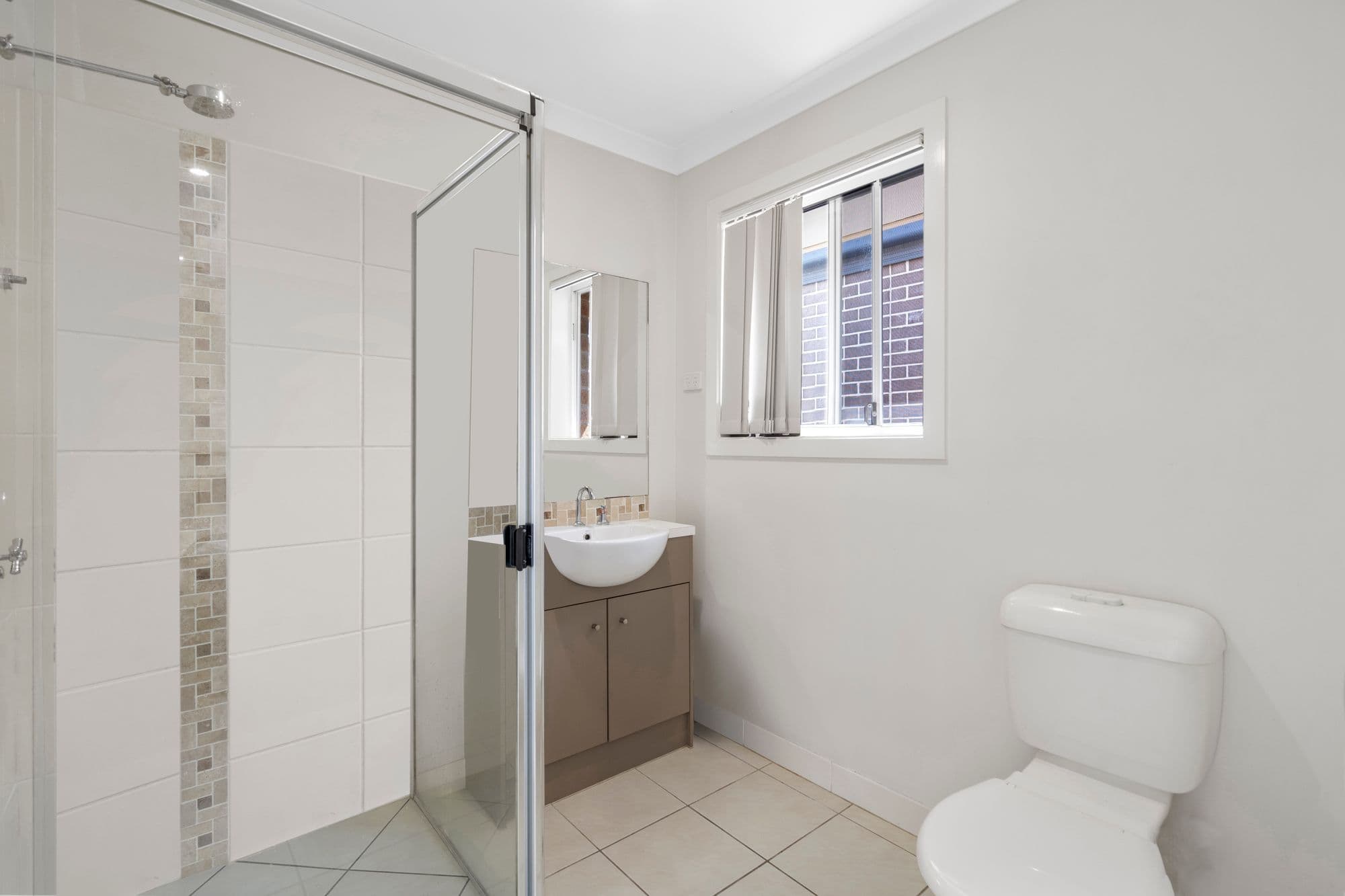 45 Huntley Crescent, Redbank Plains QLD 4301, Redbank Plains - Thumbnail 4