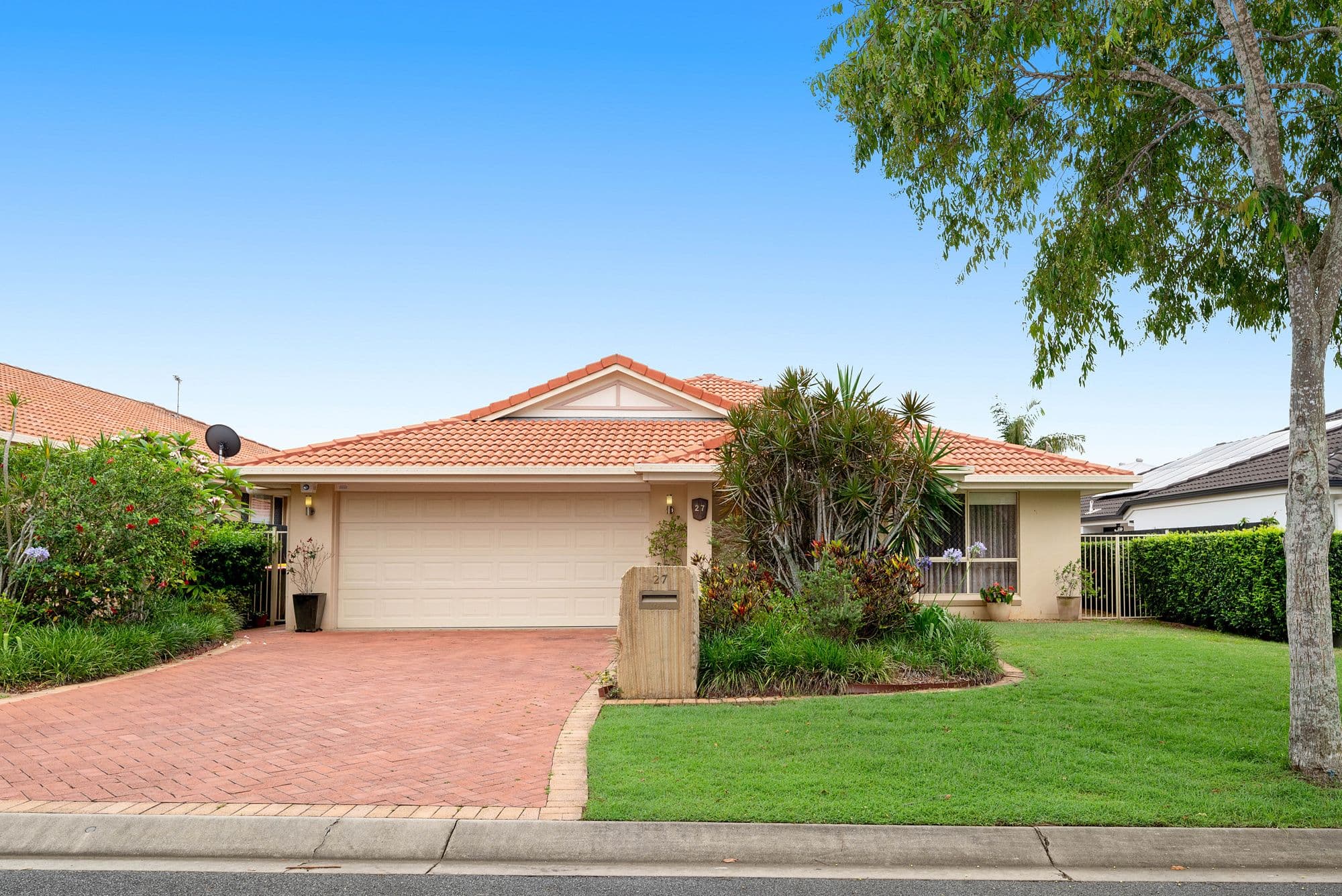 27 Semper Place, Calamvale QLD 4116, Calamvale - Image 1