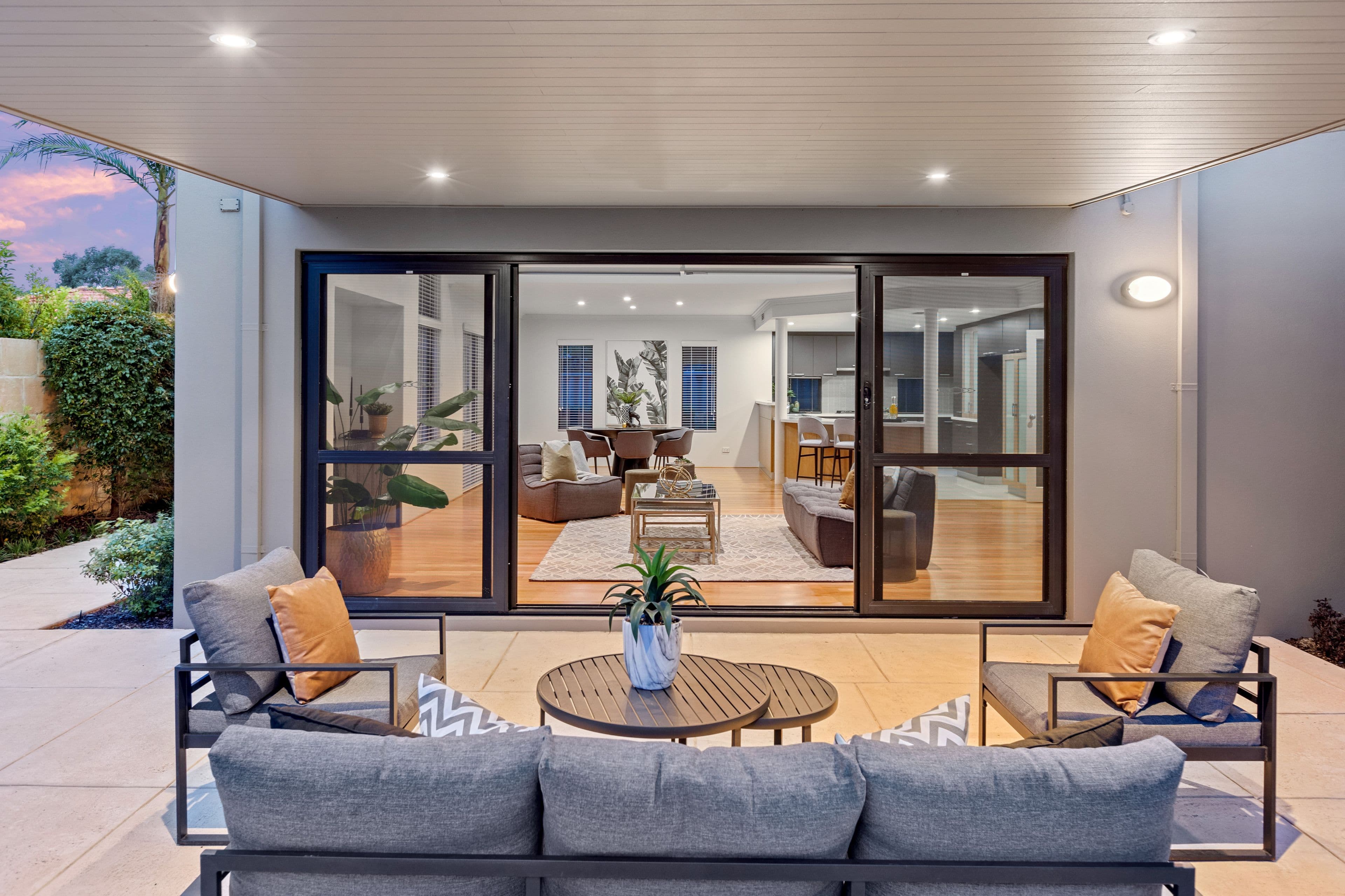 101A Robert Street, Como WA 6152, Como - Thumbnail 2