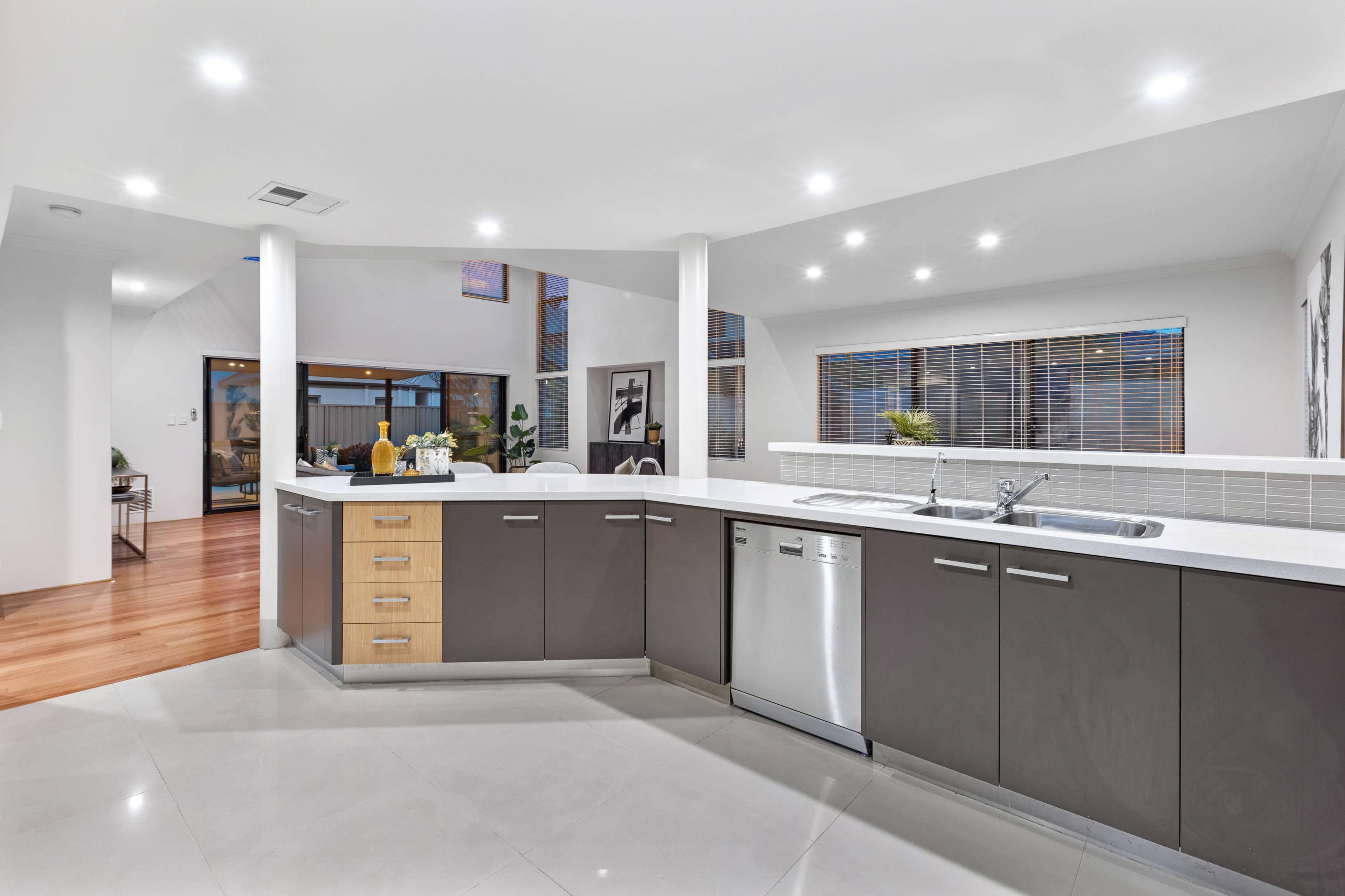 101A Robert Street, Como WA 6152, Como - Thumbnail 6