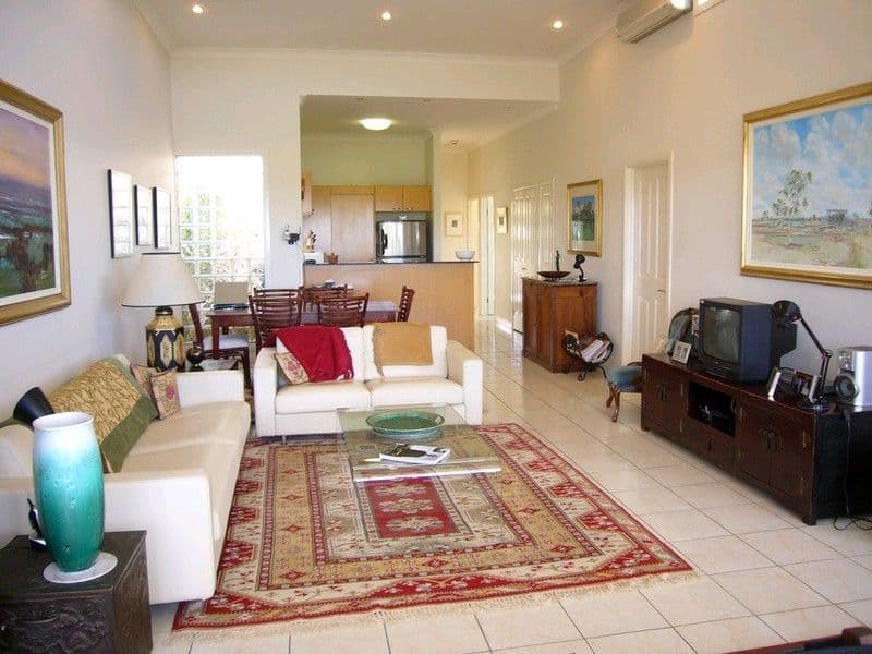 57 Beatrice Street, TARINGA QLD 4068, Taringa - Thumbnail 2