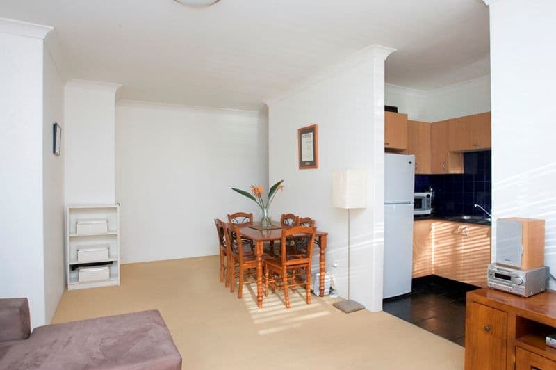 146 Chuter Avenue, RAMSGATE BEACH NSW 2217, Ramsgate - Thumbnail 2