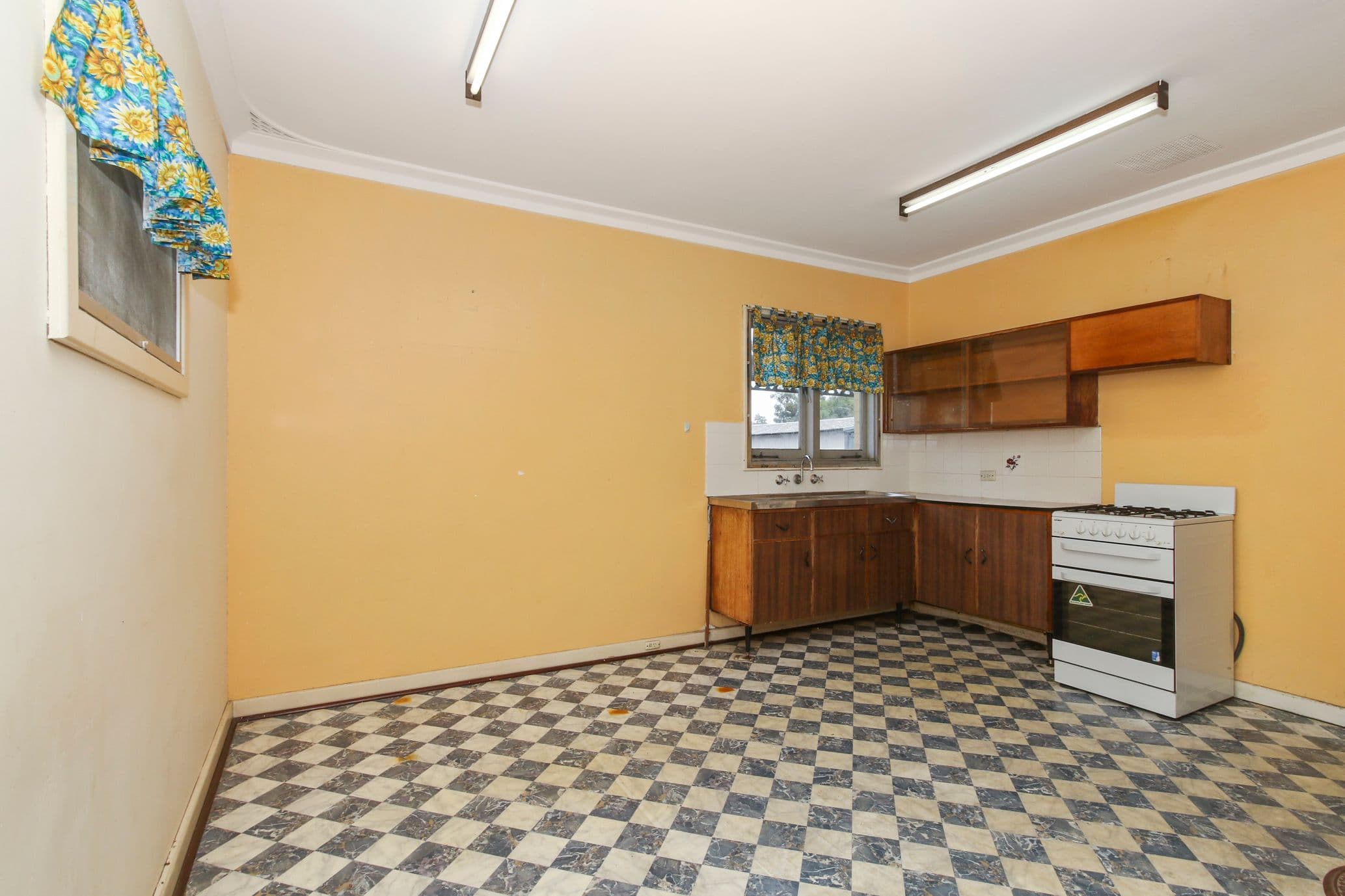 53 Virginia Avenue, Maddington WA 6109, Maddington - Thumbnail 3
