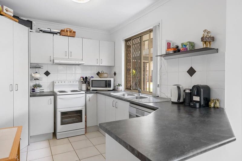 23 Burpengary Road, Burpengary - Thumbnail 2