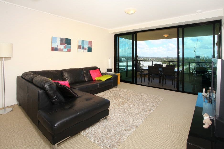 1302 'Broadbeach on the Park' 2685 Gold Coast Highway, Broadbeach QLD 4218, Broadbeach - Thumbnail 3