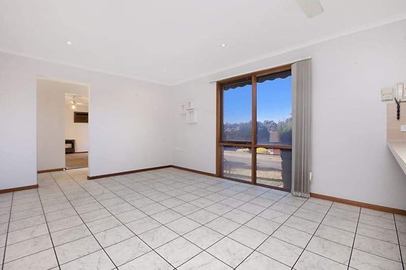 3 Plumtree Crescent, HUNTFIELD HEIGHTS SA 5163, Huntfield Heights - Thumbnail 4