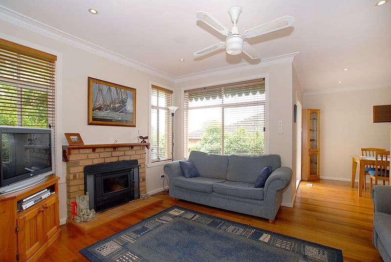 17 Devenish Road, BORONIA VIC 3155, Boronia - Thumbnail 4