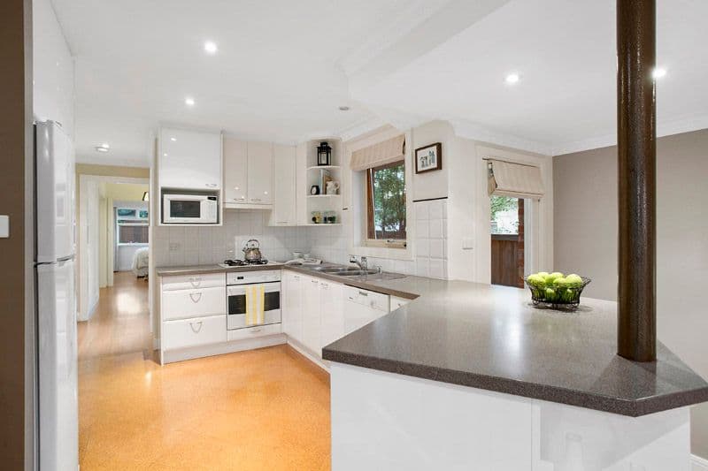 3 Wahroongaa Road, Murrumbeena VIC 3163, Murrumbeena - Thumbnail 5