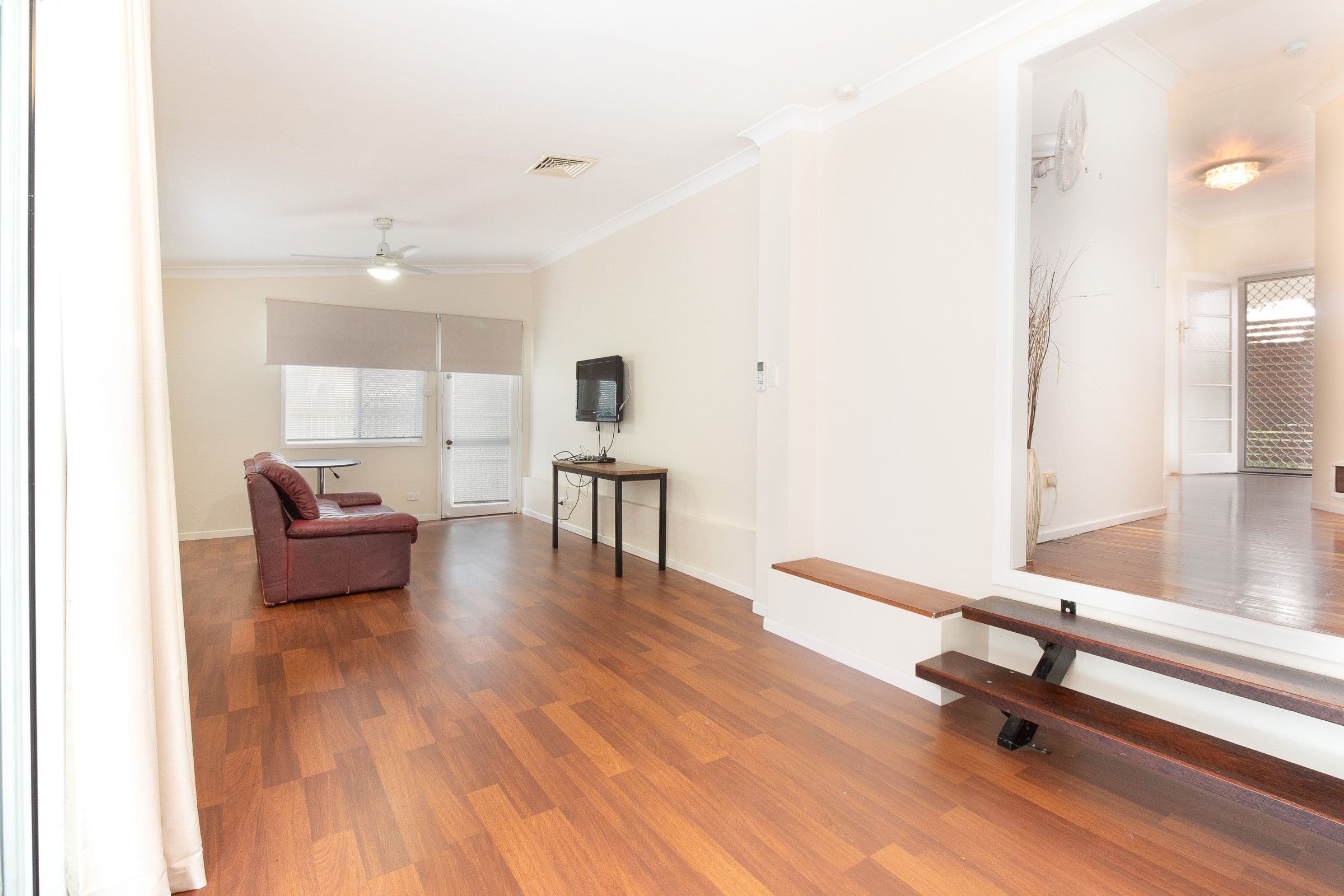 37 Old Logan Road, Gailes QLD 4300, Gailes - Thumbnail 4