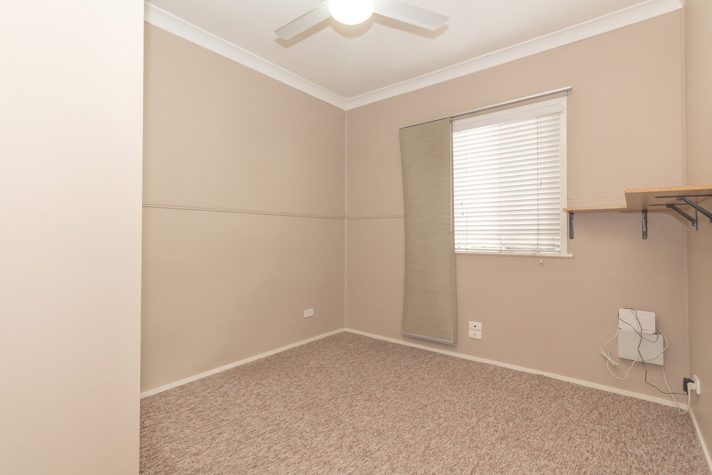 37 Old Logan Road, Gailes QLD 4300, Gailes - Thumbnail 7