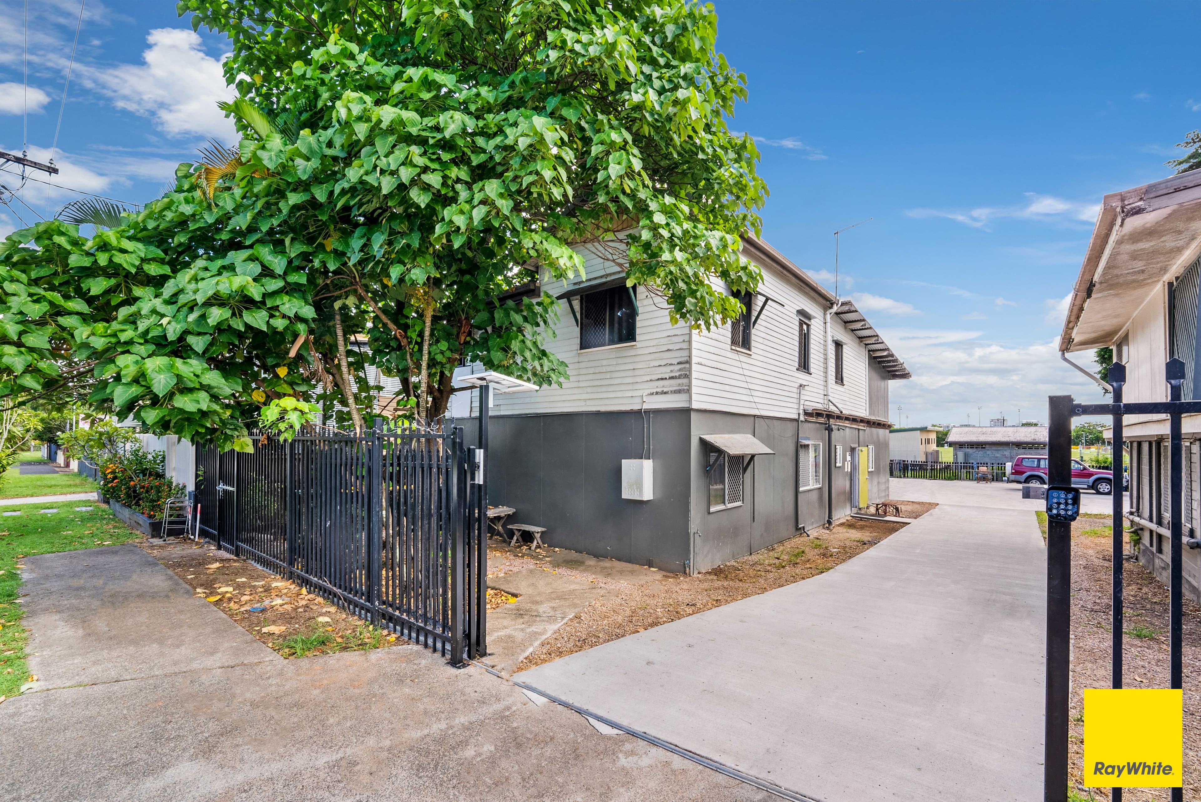 20 Bunting Street, Bungalow QLD 4870, Bungalow - Thumbnail 4
