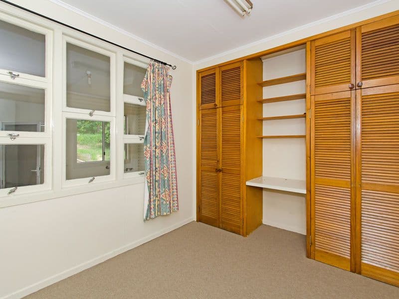 17 Ipswich Street, Riverview QLD 4303, Riverview - Thumbnail 8
