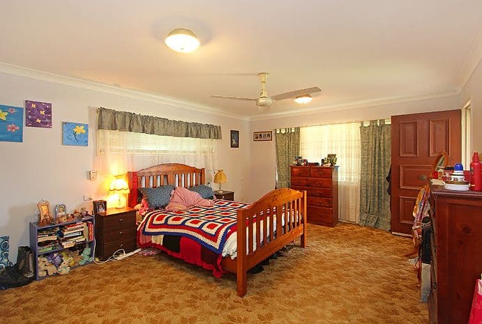 15 Marine Street, REDLAND BAY QLD 4165, Redland Bay - Thumbnail 4