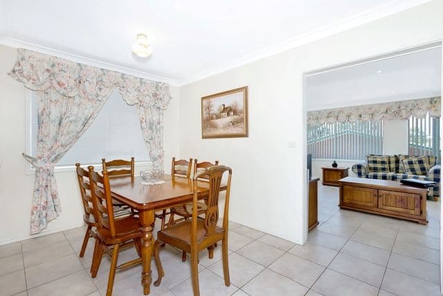 11 MAPLE Street, Greystanes NSW 2145, Greystanes - Thumbnail 6