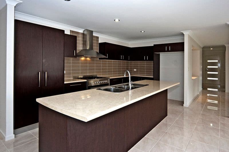 52  Drysdale Place, BRASSALL QLD 4305, Brassall - Thumbnail 2