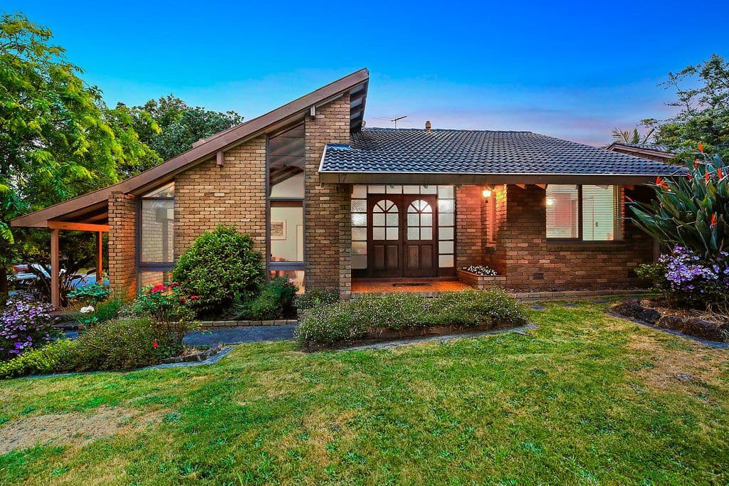 17 Coachmans Court, Chirnside Park VIC 3116, Chirnside Park - Image 1