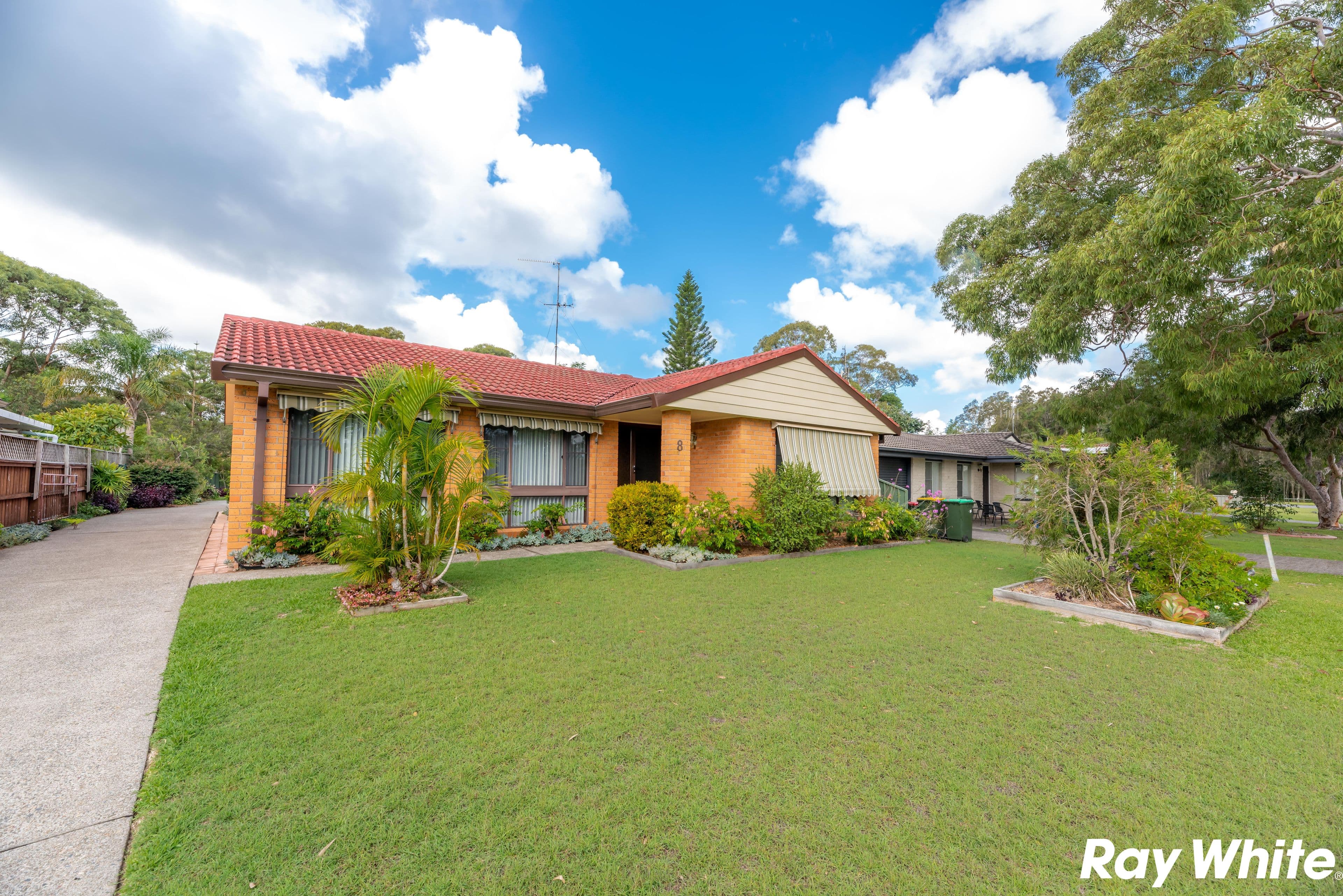 8 Pipers Bay Drive, Forster - Image 1