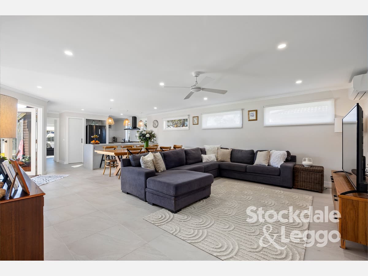 12 Russell Street, Tootgarook VIC 3941, Tootgarook - Thumbnail 8