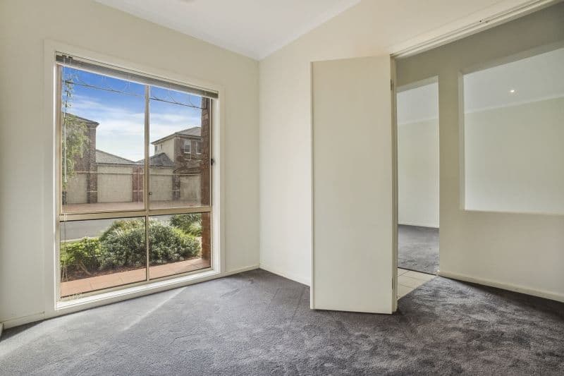 48 Amberlea Circuit, Taylors Hill VIC 3037, Taylors Hill - Thumbnail 3