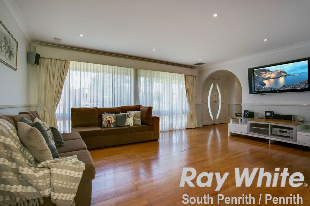 6 Tent Street, Kingswood - Thumbnail 3