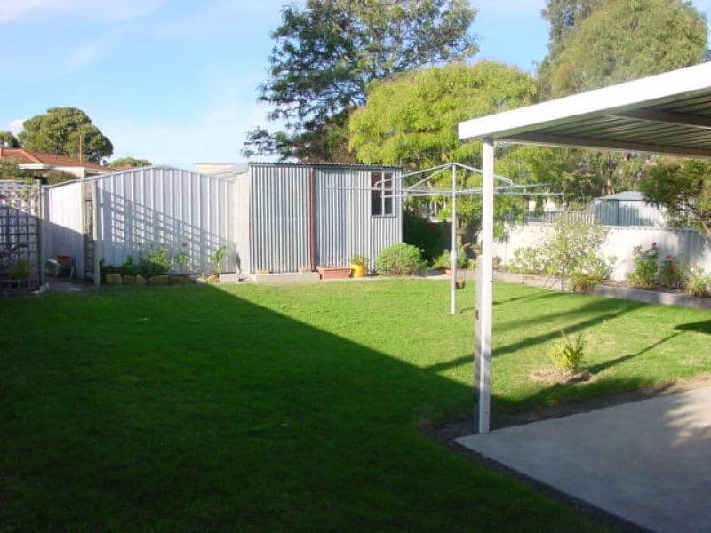 86 Hassell Street, MOUNT BARKER WA 6324, Mount Barker - Thumbnail 2
