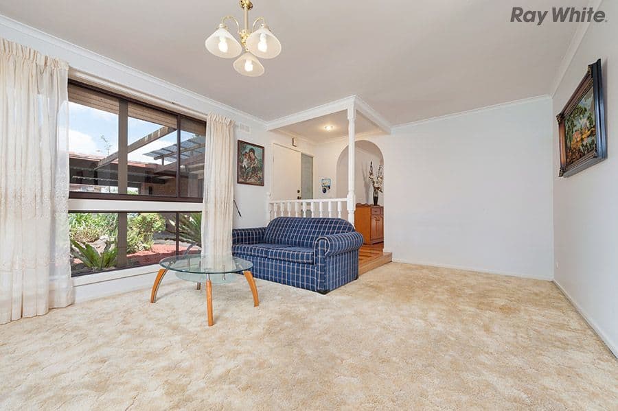 3 Bell Court, Keilor Downs VIC 3038, Keilor Downs - Thumbnail 2