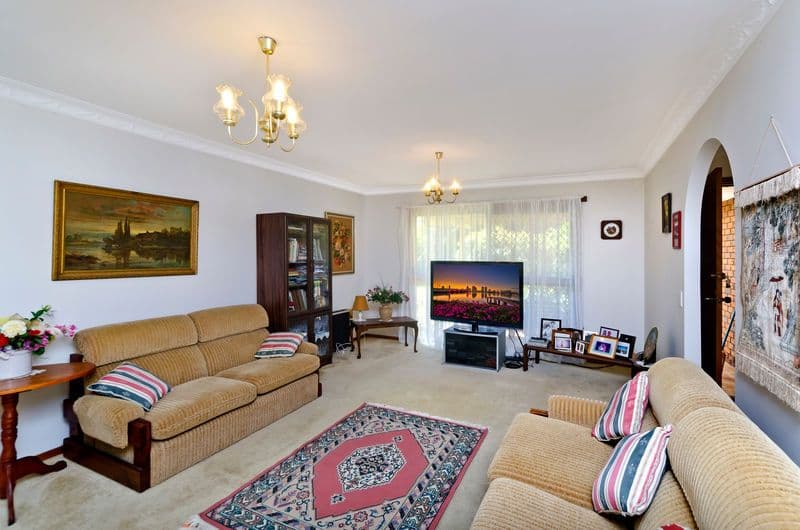 64 Barrier Reef Drive, MERMAID WATERS QLD 4218, Mermaid Waters - Thumbnail 2