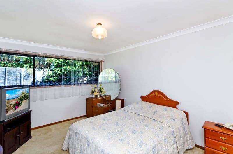 64 Barrier Reef Drive, MERMAID WATERS QLD 4218, Mermaid Waters - Thumbnail 5