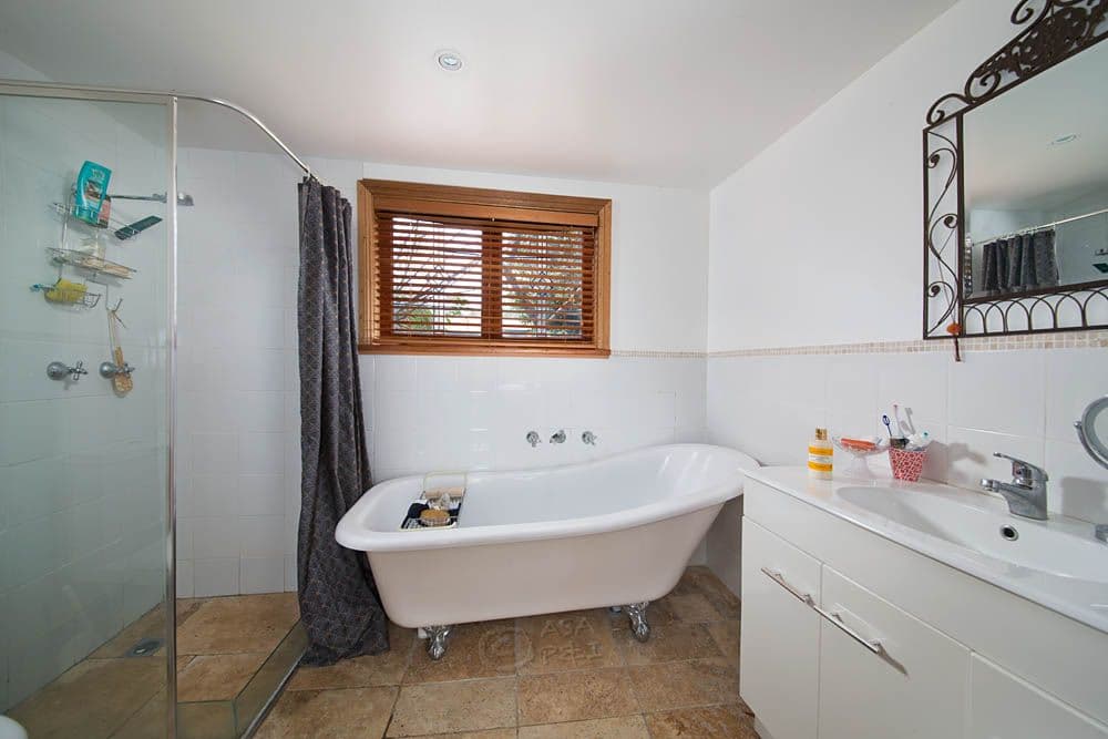 9 Thirroul Avenue, Blackheath - Thumbnail 7