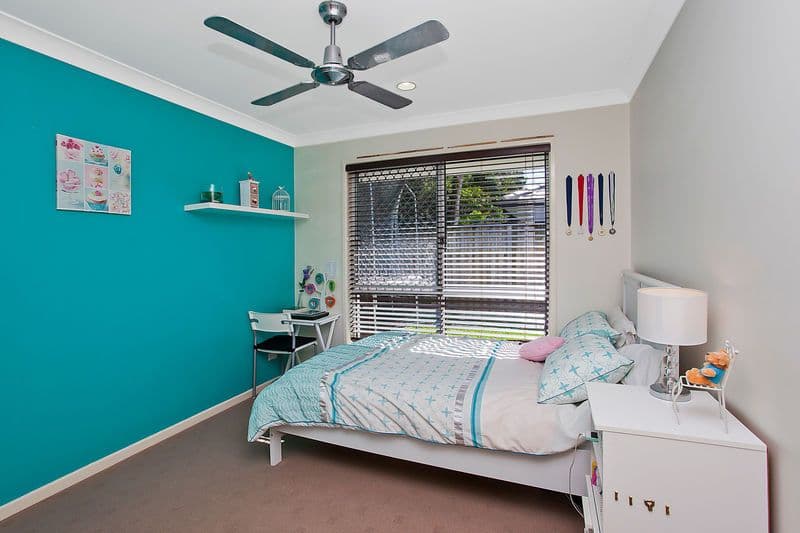 57 Seville Circuit, BURLEIGH WATERS QLD 4220, Burleigh Waters - Thumbnail 8