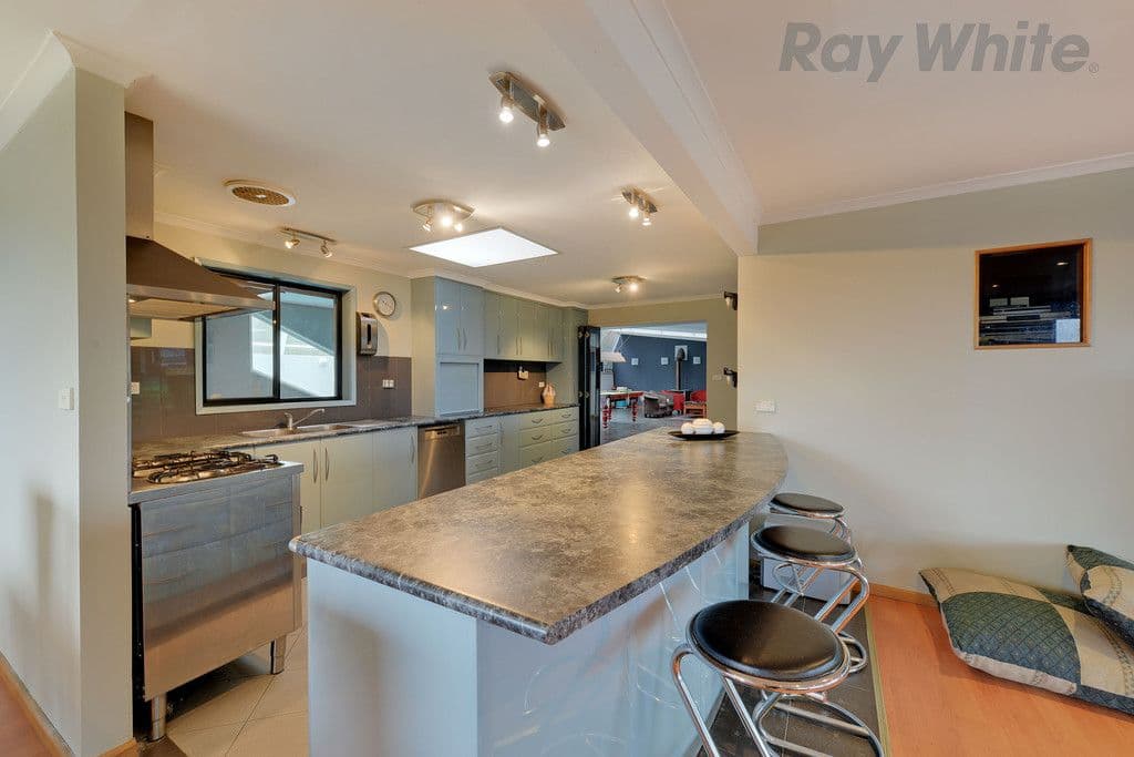 27 Diamond Drive, Blackmans Bay TAS 7052, Blackmans Bay - Thumbnail 5
