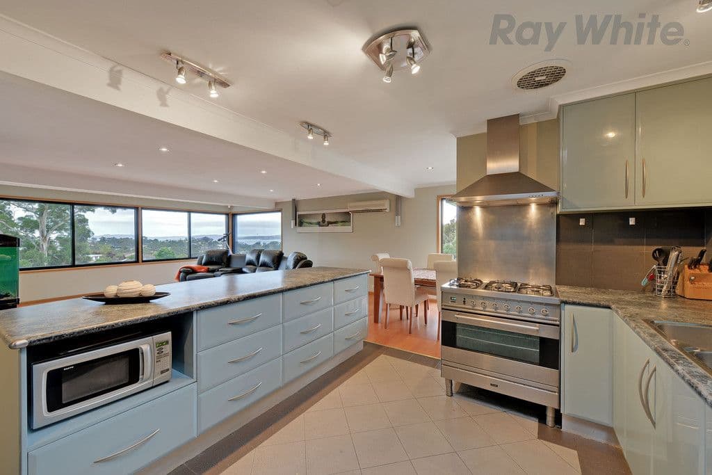 27 Diamond Drive, Blackmans Bay TAS 7052, Blackmans Bay - Thumbnail 6
