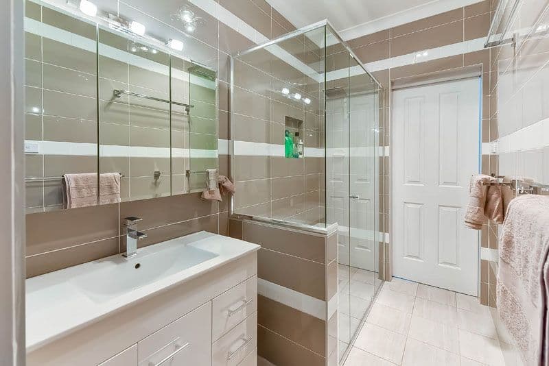 25 Durham Street, Minto - Image 1