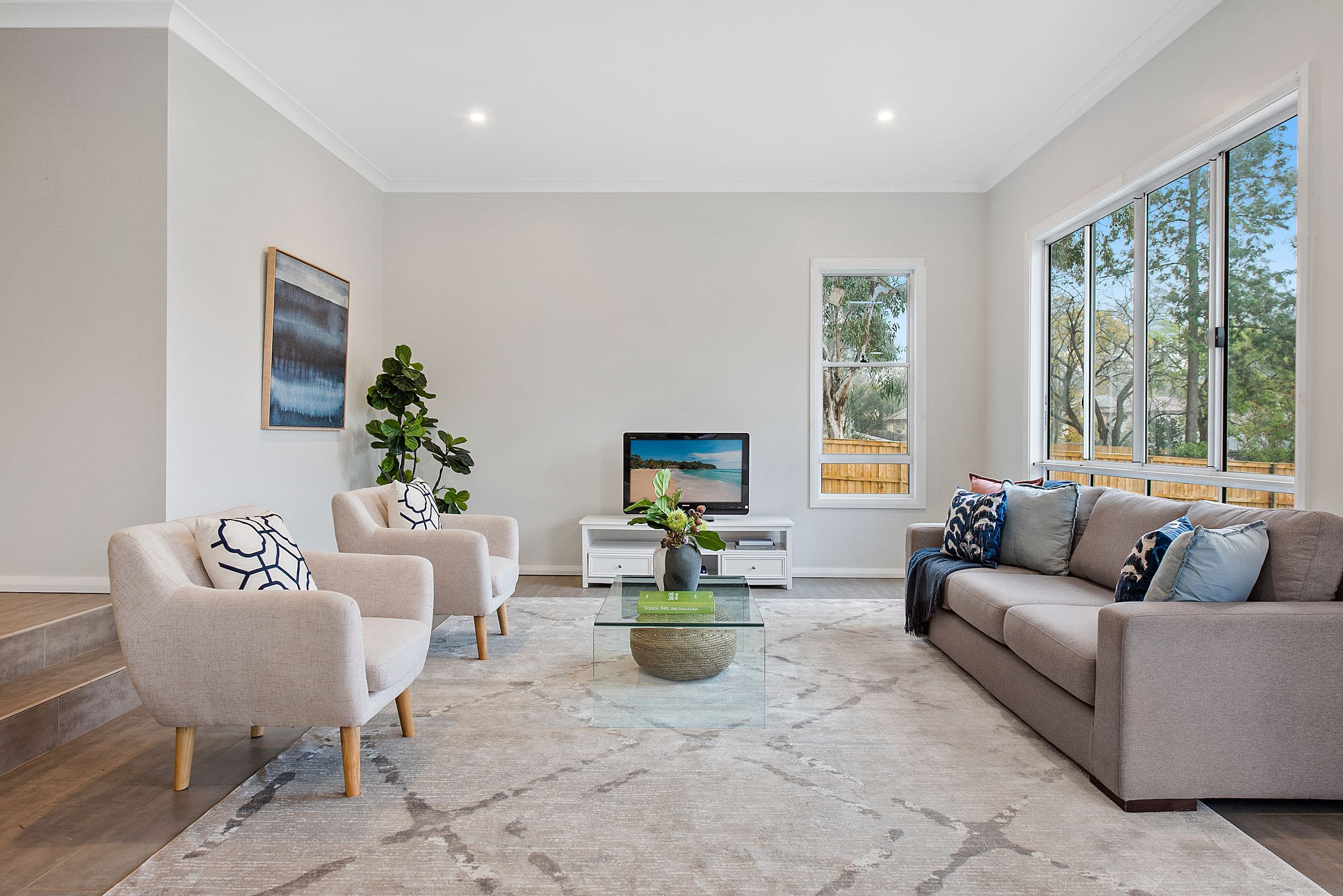 102 Castle Hill Road, West Pennant Hills - Thumbnail 2