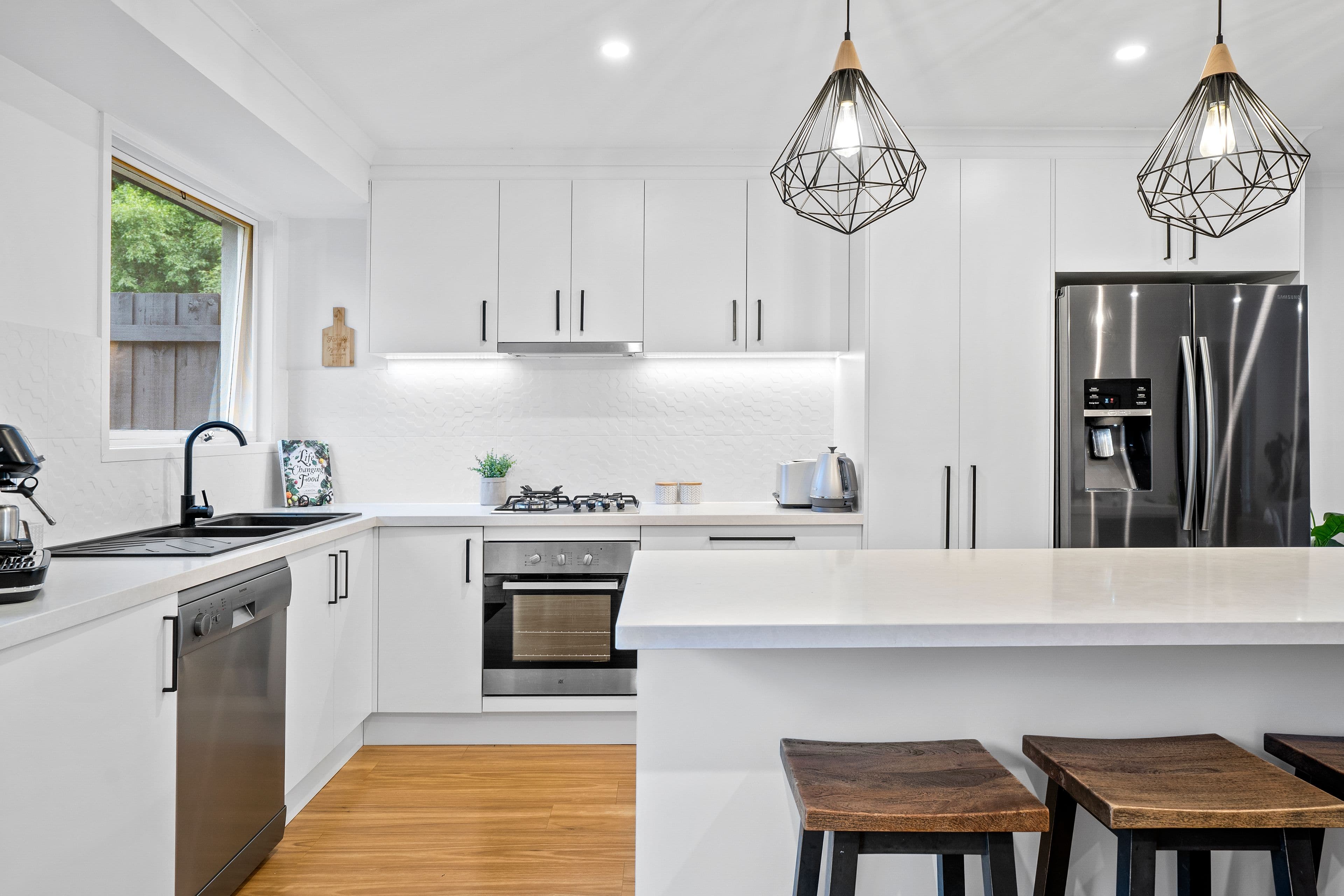 113 Windermere Drive, Ferntree Gully VIC 3156, Ferntree Gully - Thumbnail 3
