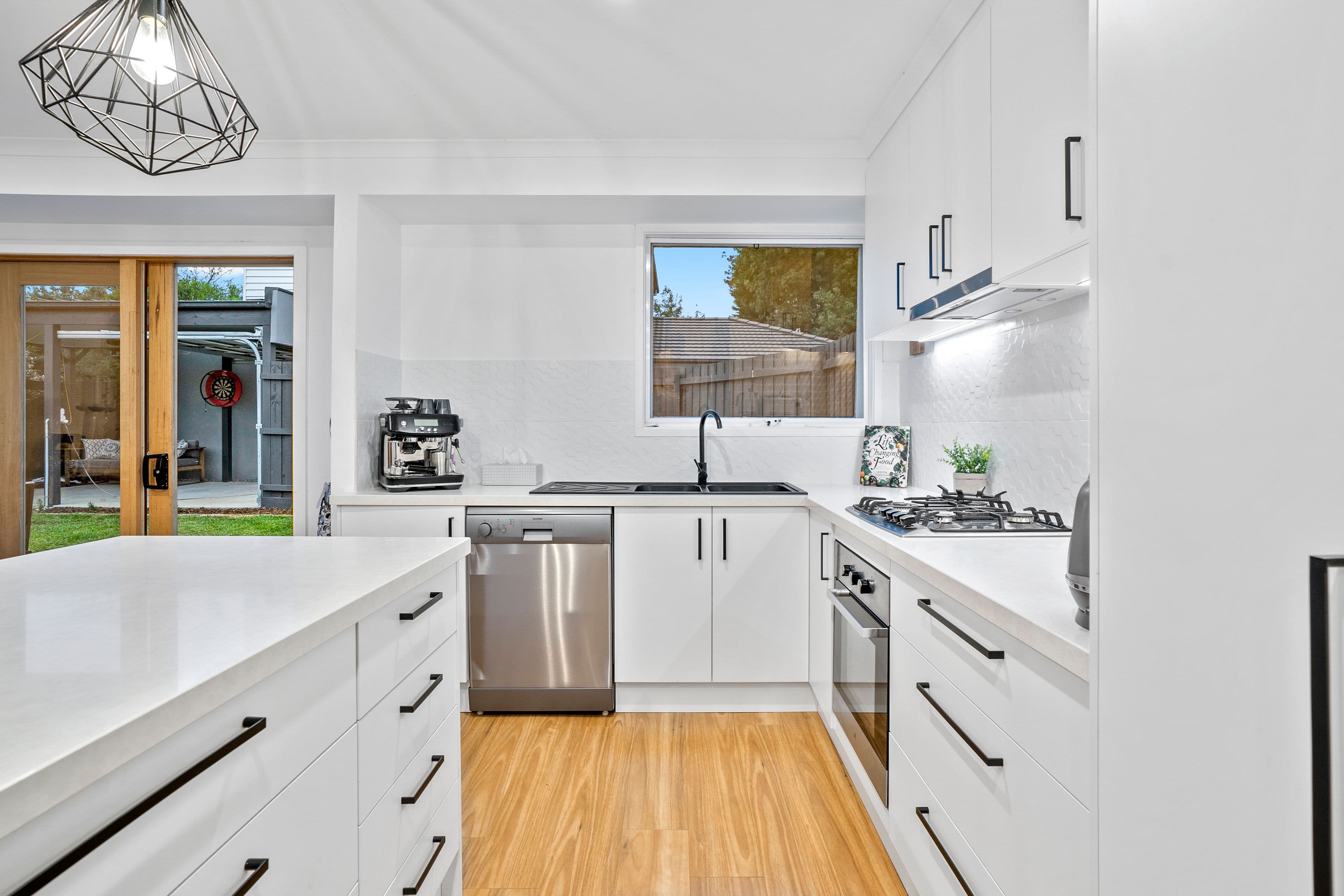 113 Windermere Drive, Ferntree Gully VIC 3156, Ferntree Gully - Thumbnail 4