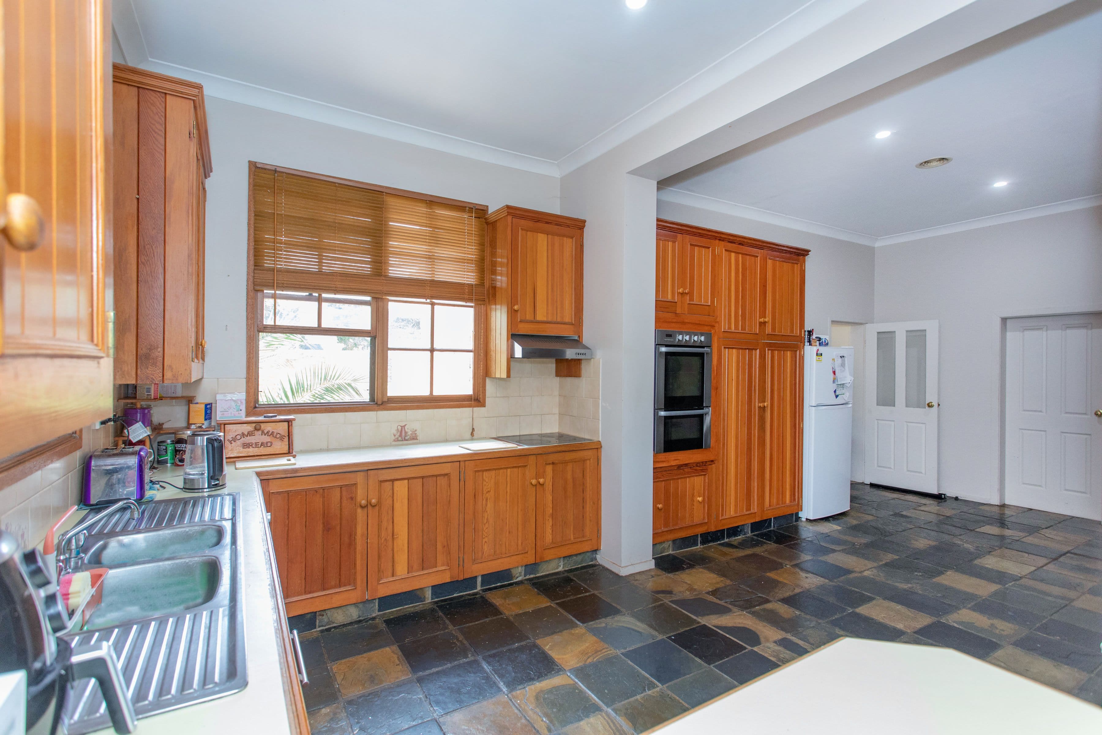 11 Daly Street, Cowra NSW 2794, Cowra - Thumbnail 2