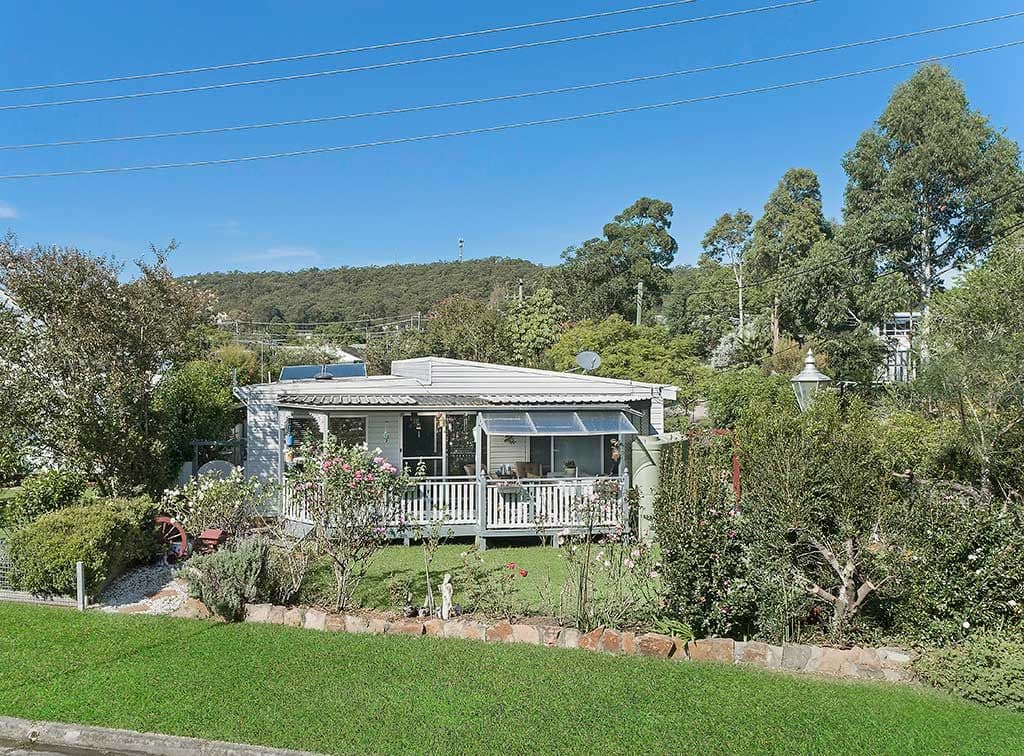 2 Blundell Parade, Toronto NSW 2283, Toronto - Image 1