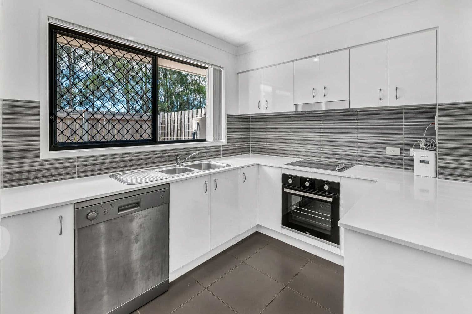 26 Yaun Street, Coomera QLD 4209, Coomera - Thumbnail 4