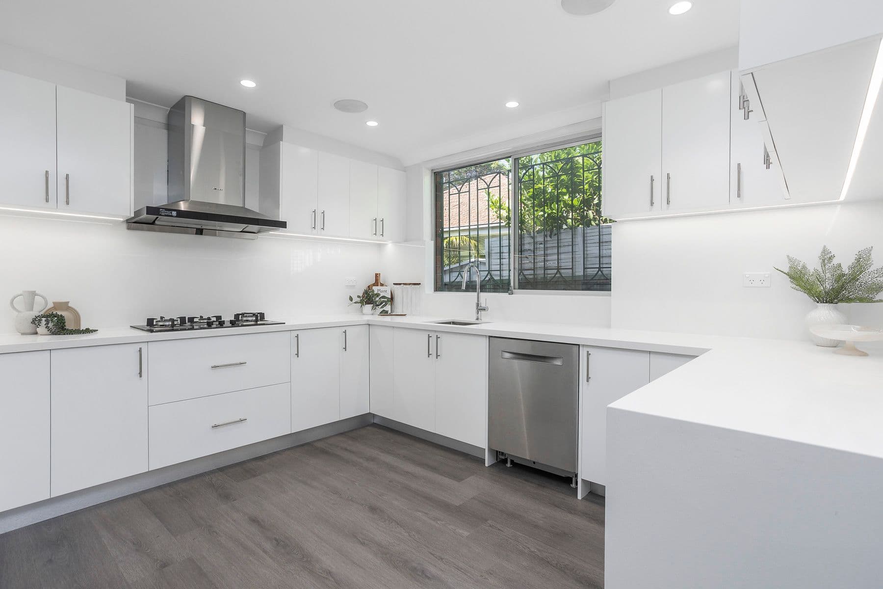 40 Captain Cook Drive, Caringbah NSW 2229, Caringbah - Thumbnail 6