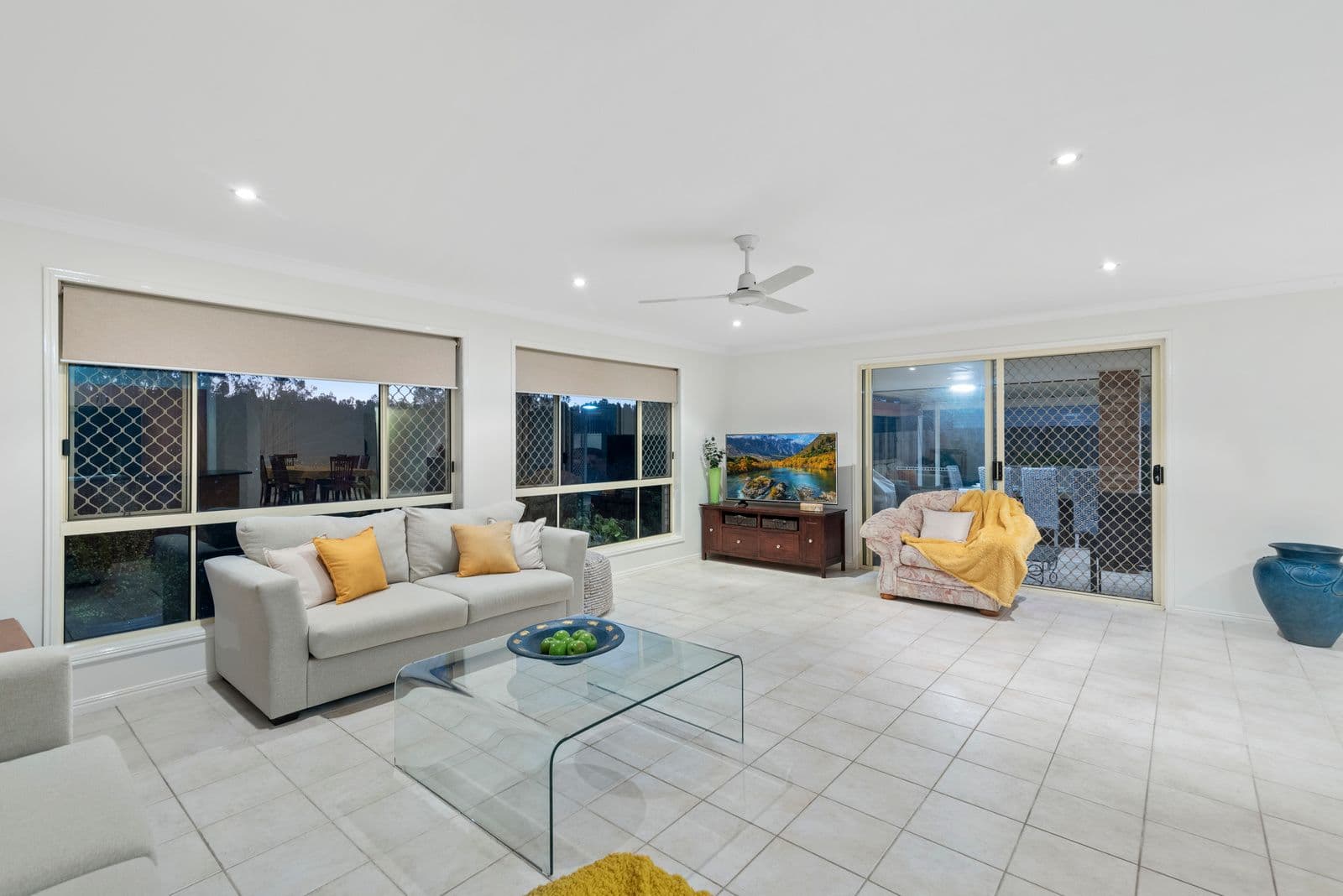 33 Tussock Crescent, Elanora QLD 4221, Elanora - Thumbnail 8
