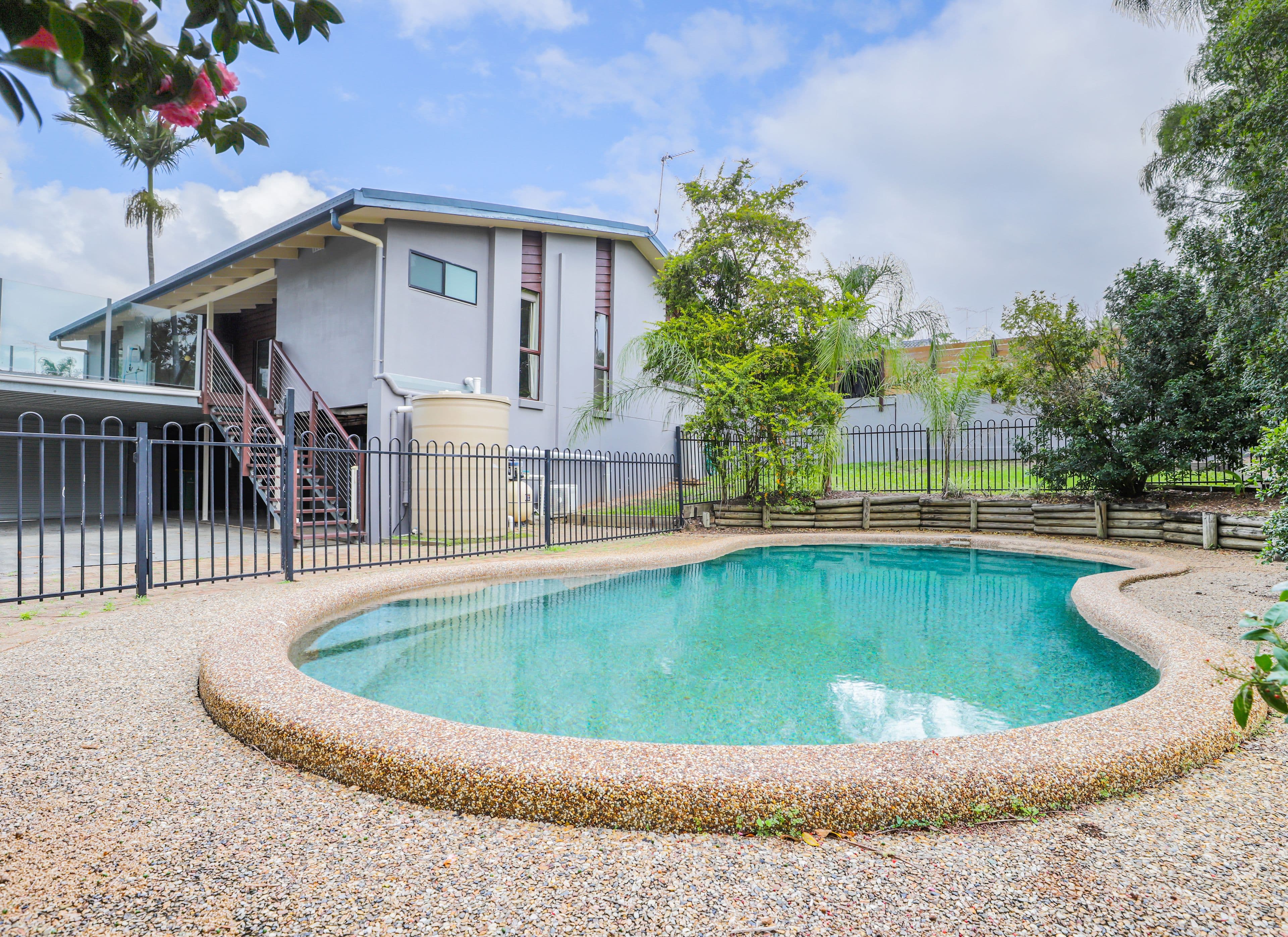 4 Wilga Court, Ashmore QLD 4214, Ashmore - Image 1