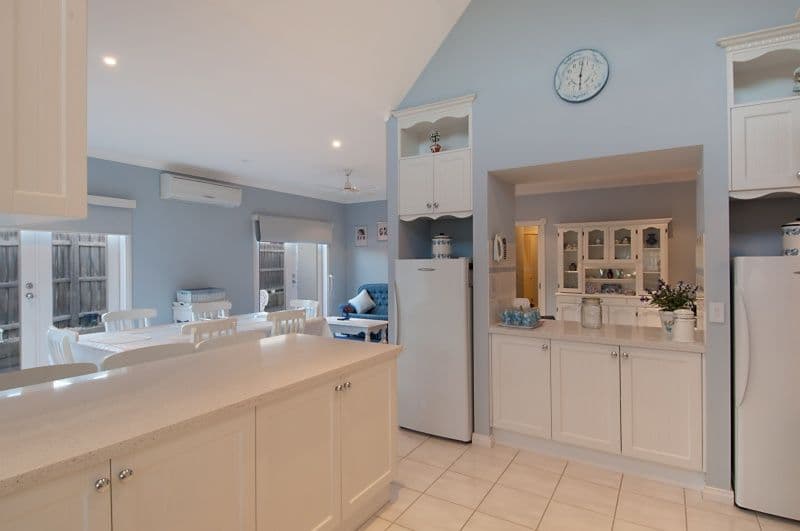 11 Clifton Grove, CARRUM DOWNS VIC 3201, Carrum Downs - Thumbnail 7