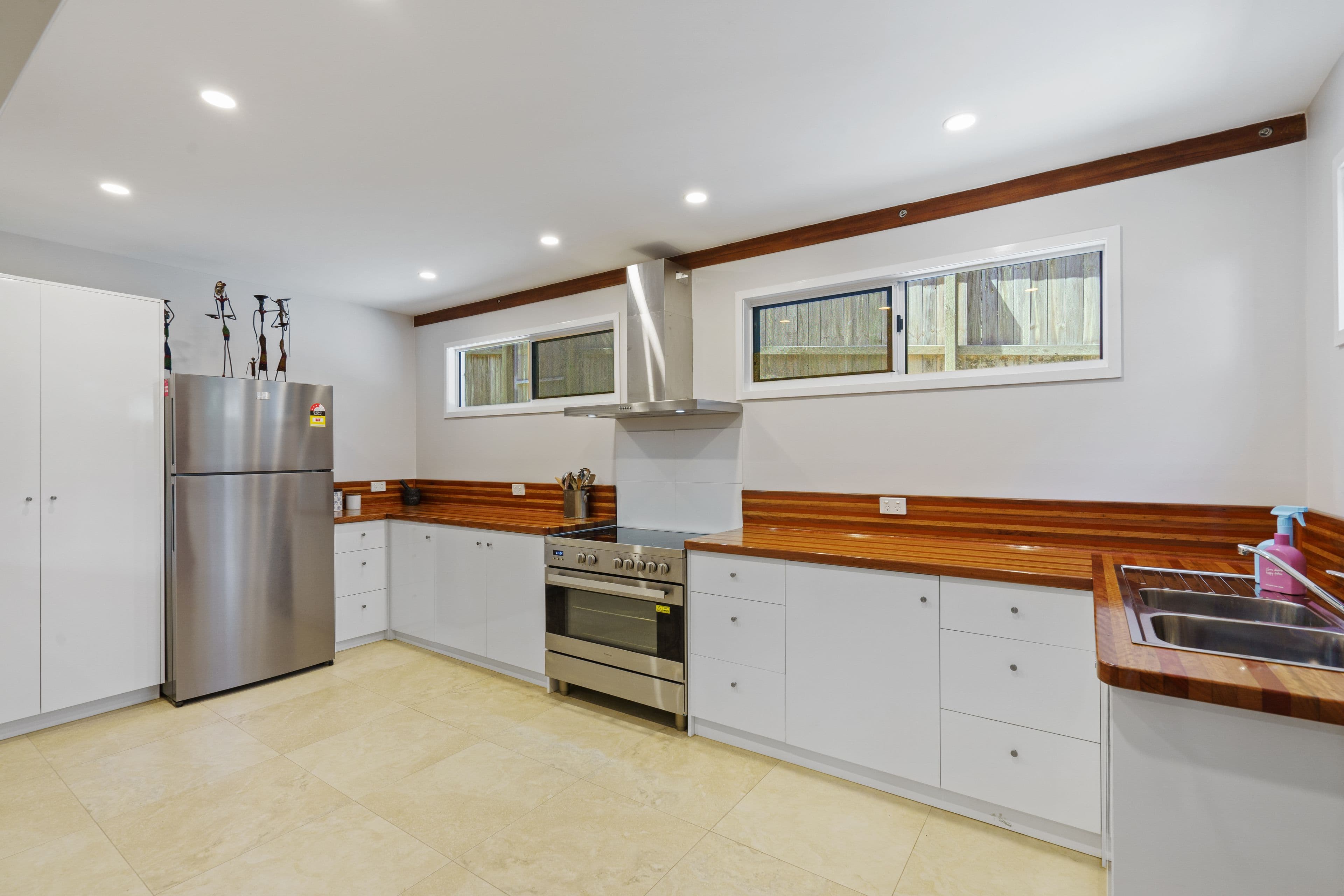 76 Mooloomba Road, Point Lookout QLD 4183, Point Lookout - Thumbnail 2