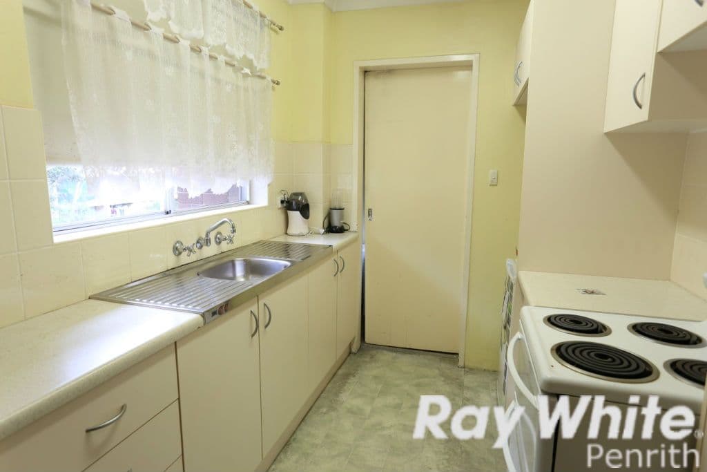 324 Jamison Road, JAMISONTOWN NSW 2750, Jamisontown - Thumbnail 2