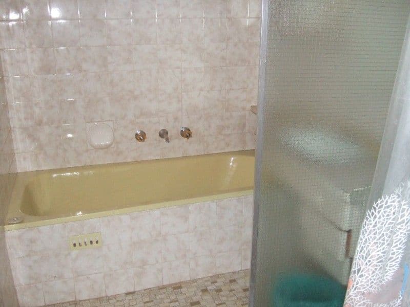 51 Ryan Street, BROKEN HILL NSW 2880, Broken Hill - Thumbnail 6