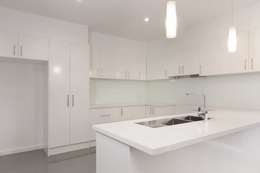 25 Viewmont Avenue, Craigieburn VIC 3064, Craigieburn - Thumbnail 2