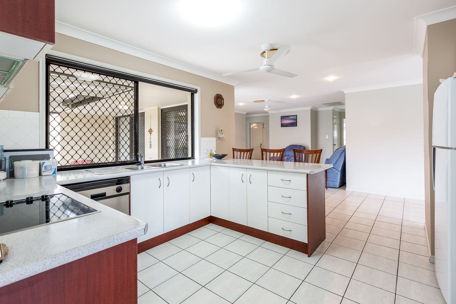 62 Graywillow Boulevard, Oxenford QLD 4210, Oxenford - Thumbnail 8